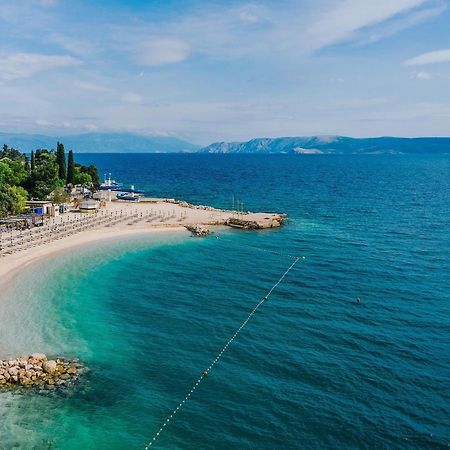 Apartments By The Sea Selce, Crikvenica - 2372 Exterior foto